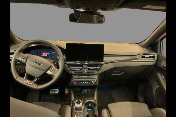 Ford FOCUS Wagon 2.3 EcoBoost ST-X Automaat 280pk! | Panoramadak | Afneembare trekhaak | Winter Pack | Standkachel | AGR-stoelen | Bang&Olufsen | Elektrische achterklep | Head up Display | Matrix LED