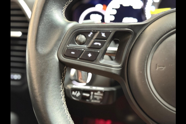 Porsche Cayenne Coupé 4.0 Turbo GT Sport Chrono 640 PK | Keramisch | Carbon | HUD |360 Camera | Softclose
