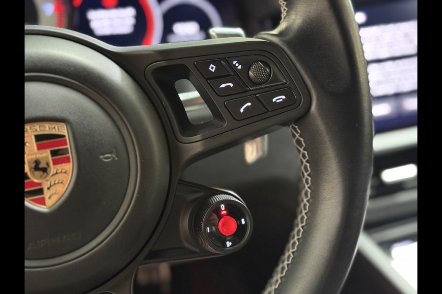 Porsche Cayenne Coupé 4.0 Turbo GT Sport Chrono 640 PK | Keramisch | Carbon | HUD |360 Camera | Softclose