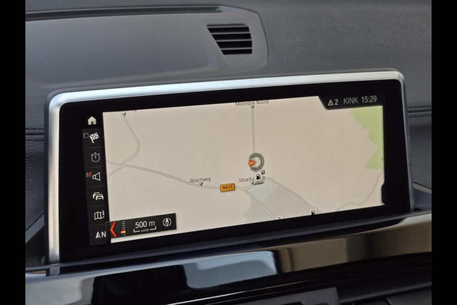 BMW X1 xDrive25e eDrive Sport Line | PANORAMA | SPORTSTOELEN | ELEKTR. ACHTERKLEP | CAMERA |