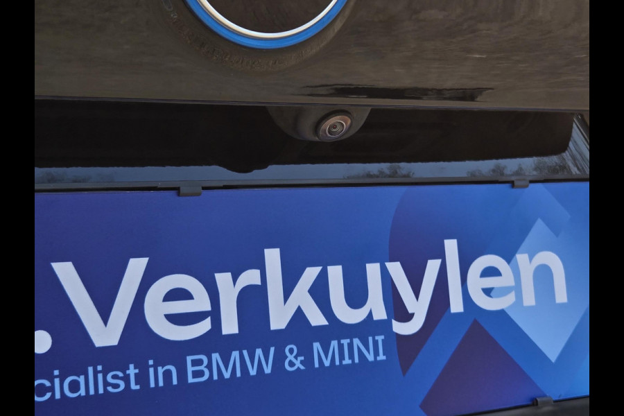 BMW X1 xDrive25e eDrive Sport Line | PANORAMA | SPORTSTOELEN | ELEKTR. ACHTERKLEP | CAMERA |