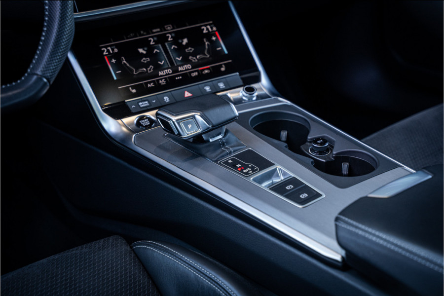 Audi A6 Limousine 55 TFSI e quattro Competition - S Line | ACC | 360 Camera | Keyless