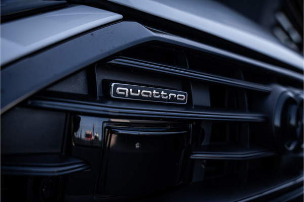 Audi A6 Limousine 55 TFSI e quattro Competition - S Line | ACC | 360 Camera | Keyless