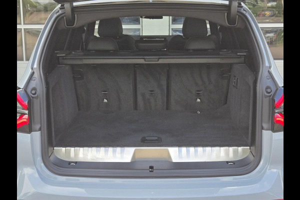 BMW X3 xDrive30e M SPORT | PANORAMADAK | APPLE CARPLAY | SPORTSTOELEN | 20 INCH LM VELGEN |
