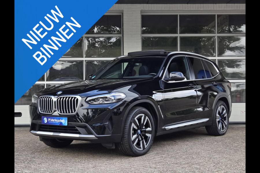 BMW X3 xDrive30e | SPORTSTOELEN | LEDER | PANORAMADAK | CAMERA |