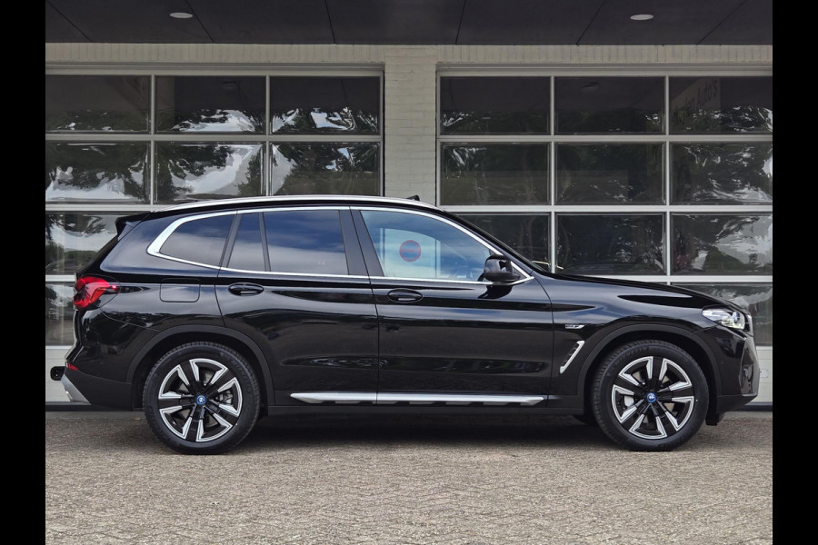 BMW X3 xDrive30e | SPORTSTOELEN | LEDER | PANORAMADAK | CAMERA |
