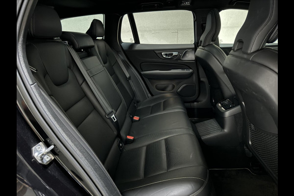 Volvo V60 2.0 T8 Recharge AWD R-Design B&W 360° Pano HUD Trekh. NAP