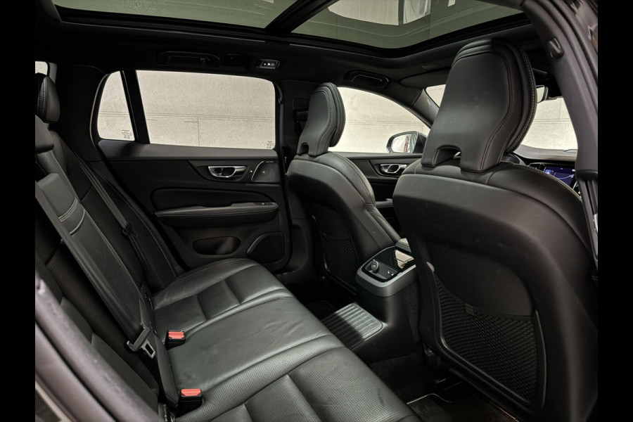 Volvo V60 2.0 T8 Recharge AWD R-Design B&W 360° Pano HUD Trekh. NAP