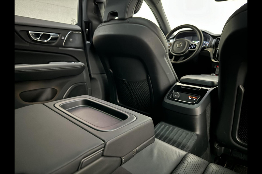 Volvo V60 2.0 T8 Recharge AWD R-Design B&W 360° Pano HUD Trekh. NAP