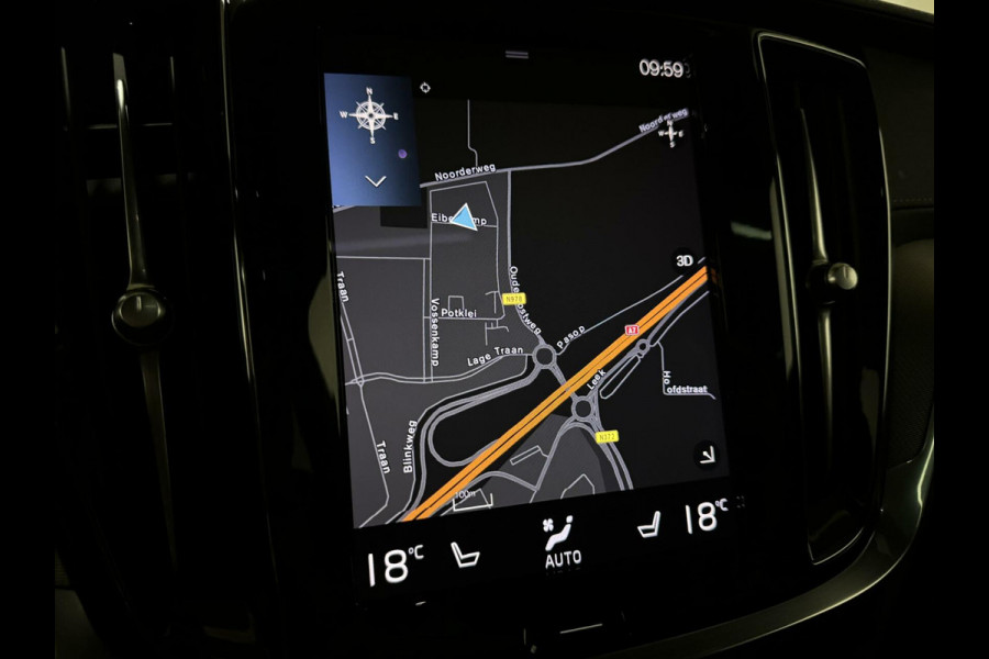 Volvo V60 2.0 T8 Recharge AWD R-Design B&W 360° Pano HUD Trekh. NAP