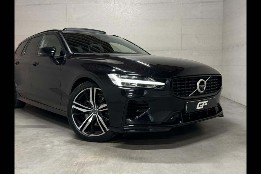 Volvo V60 2.0 T8 Recharge AWD R-Design B&W 360° Pano HUD Trekh. NAP