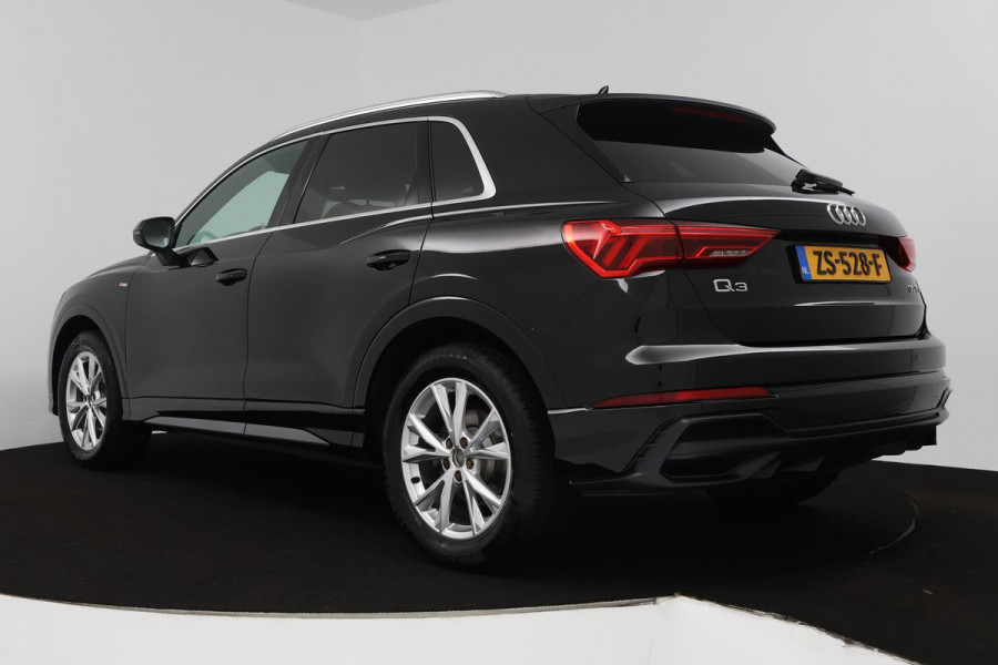 Audi Q3 35 TFSI S Line Pro Line S (STOELVERWARMING, LANE-ASSIST, CRUISE, NAVIGATIE, ELEKTR STOELEN, PARKEERSENSOREN, NL-AUTO)