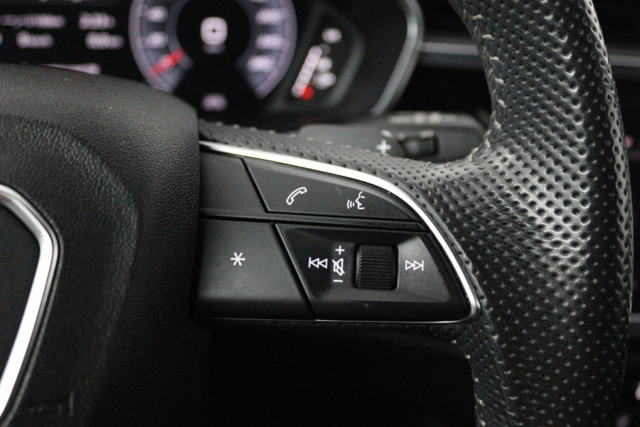 Audi Q3 35 TFSI S Line Pro Line S (STOELVERWARMING, LANE-ASSIST, CRUISE, NAVIGATIE, ELEKTR STOELEN, PARKEERSENSOREN, NL-AUTO)