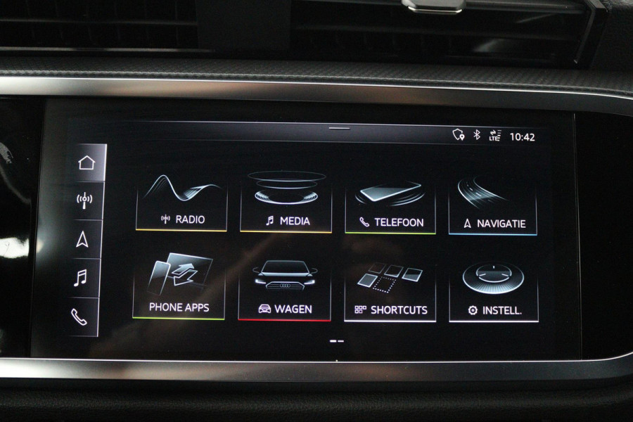 Audi Q3 35 TFSI S Line Pro Line S (STOELVERWARMING, LANE-ASSIST, CRUISE, NAVIGATIE, ELEKTR STOELEN, PARKEERSENSOREN, NL-AUTO)