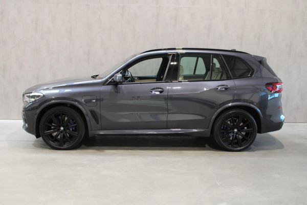 BMW X5 XDrive45e High Executive 22inch M-Sport/Panoramadak/360 Camera Prijs is rijklaar incl bovag