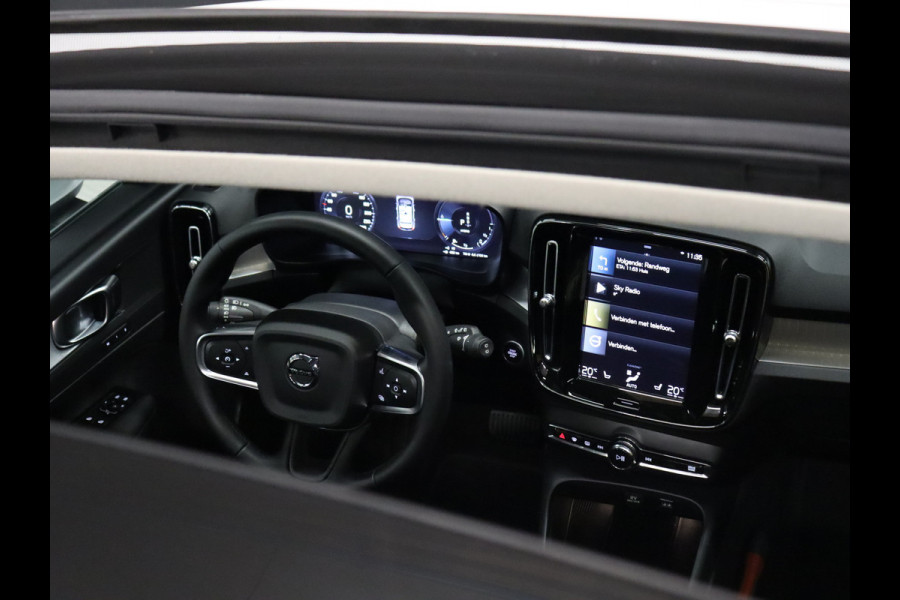 Volvo XC40 1.5 T5 Recharge Inscription [SCHUIFKANTELDAK, APPLE CARPLAY, ANDROID, LEDEREN MEMORY SEATS, CAMERA, STOEL- + STUURVERWARMING, PDC V+A, CRUISE, NIEUWSTAAT]