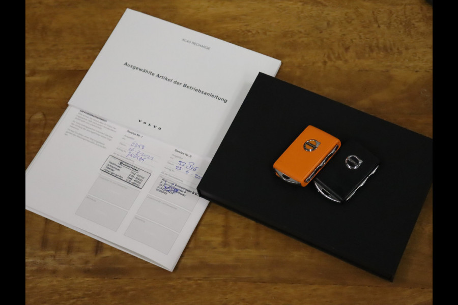Volvo XC40 1.5 T5 Recharge Inscription [SCHUIFKANTELDAK, APPLE CARPLAY, ANDROID, LEDEREN MEMORY SEATS, CAMERA, STOEL- + STUURVERWARMING, PDC V+A, CRUISE, NIEUWSTAAT]