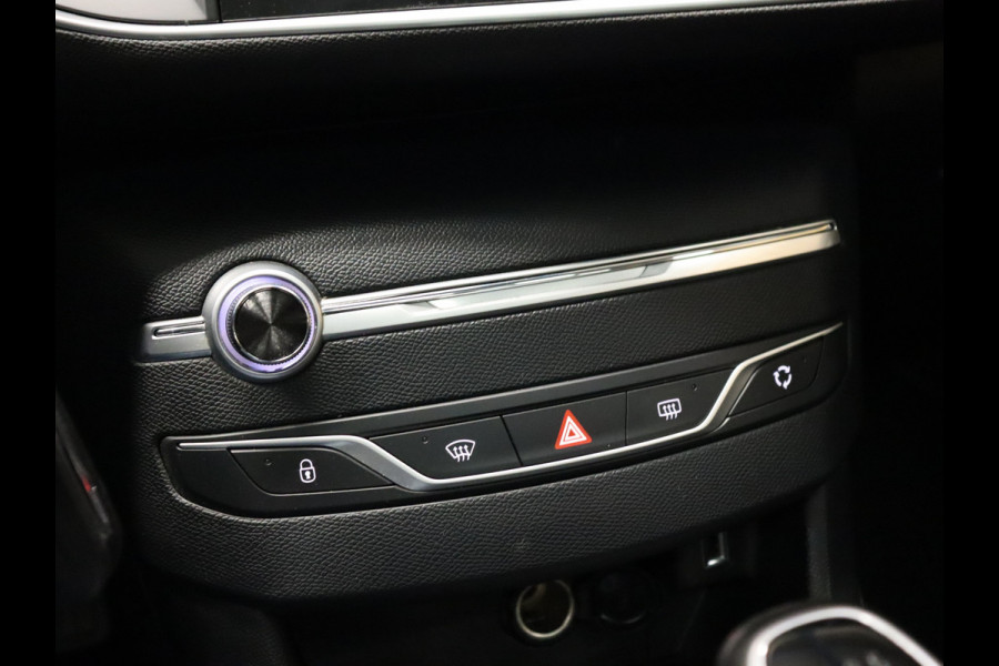 Peugeot 308 SW 1.2 PureTech Blue Lease Premium [TREKHAAK, 6-BAK, APPLE CARPLAY, ANDROID, CAMERA, HALF LEDER, PDC V+A, CRUISE, NIEUWSTAAT]