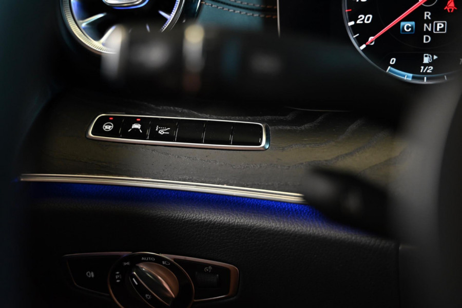 Mercedes-Benz CLS-Klasse 300 d Edition 1 - AMG - Burmester - HUD - Distronic+ - 360 Camera - Designo