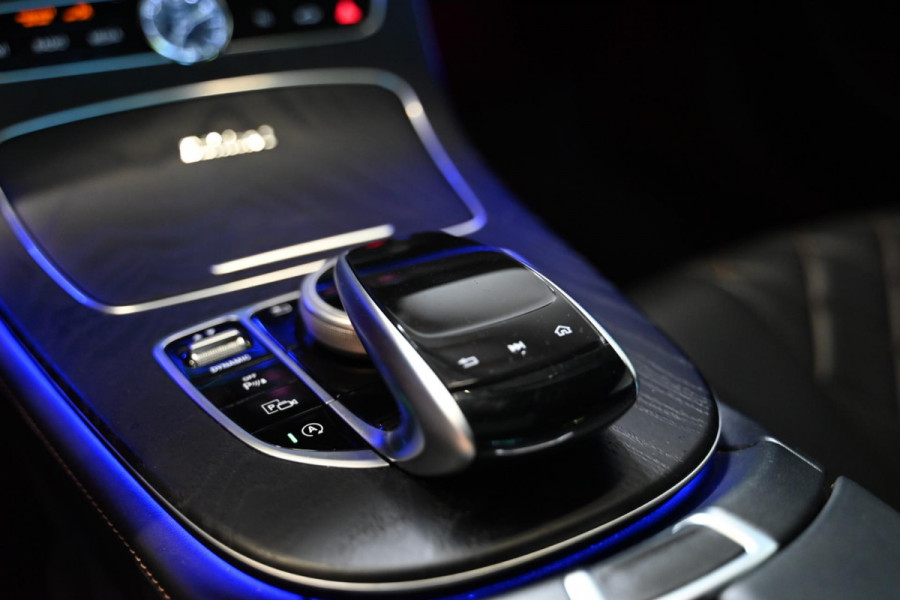 Mercedes-Benz CLS-Klasse 300 d Edition 1 - AMG - Burmester - HUD - Distronic+ - 360 Camera - Designo
