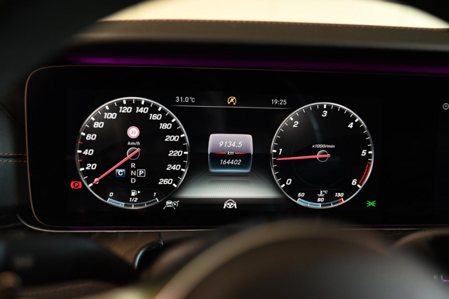 Mercedes-Benz CLS-Klasse 300 d Edition 1 - AMG - Burmester - HUD - Distronic+ - 360 Camera - Designo