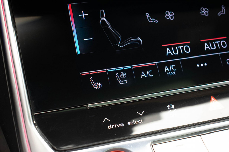 Audi RS6 Avant TFSI quattro |Pano|HUD|B&OAdvanced|Keramisch|VOLL|
