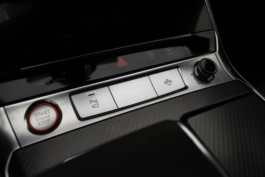 Audi RS6 Avant TFSI quattro |Pano|HUD|B&OAdvanced|Keramisch|VOLL|