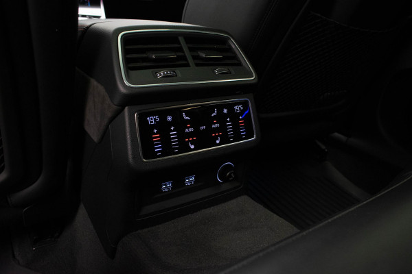 Audi RS6 Avant TFSI quattro |Pano|HUD|B&OAdvanced|Keramisch|VOLL|