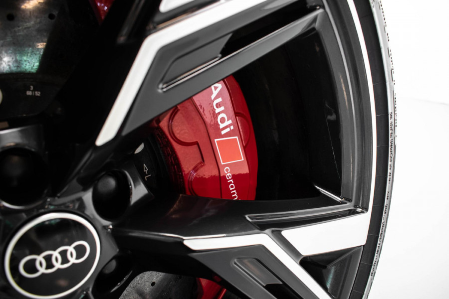 Audi RS6 Avant TFSI quattro |Pano|HUD|B&OAdvanced|Keramisch|VOLL|