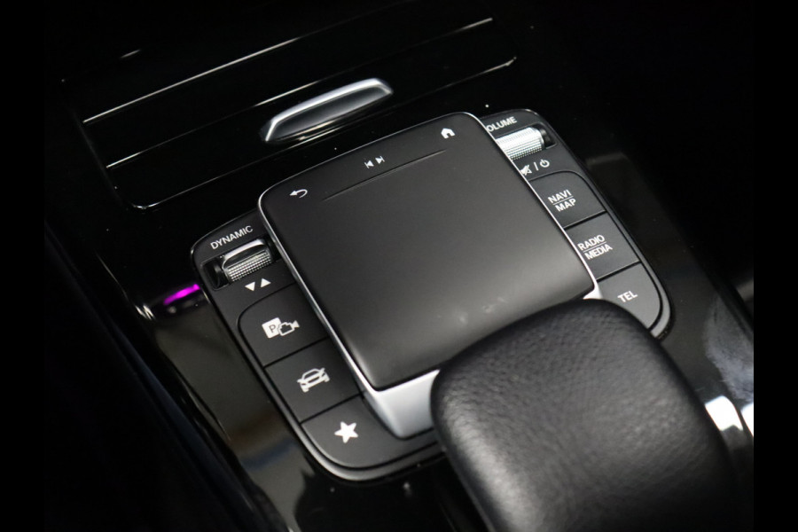 Mercedes-Benz A-Klasse 250 e Luxury Limited Sport [SFEERVERLICHTING, CAMERA, VOL LEDER, STOELVERWARMING, PDC V+A, BLUETOOTH, CRUISE, CLIMATE, NIEUWSTAAT]