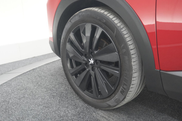 Peugeot 5008 PureTech 130 EAT8 GT Black Pack | Elektrische Kofferklep | Camera | Adaptieve Cruise Control | Dodehoekdetectie