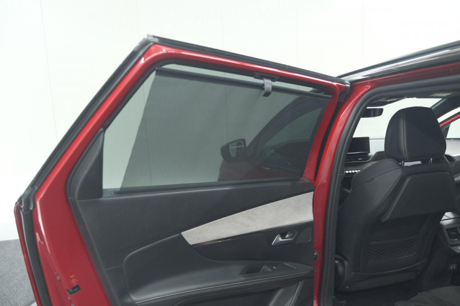 Peugeot 5008 PureTech 130 EAT8 GT Black Pack | Elektrische Kofferklep | Camera | Adaptieve Cruise Control | Dodehoekdetectie