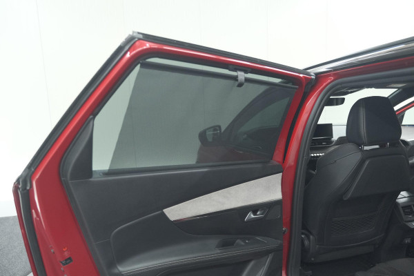 Peugeot 5008 PureTech 130 EAT8 GT Black Pack | Elektrische Kofferklep | Camera | Adaptieve Cruise Control | Dodehoekdetectie