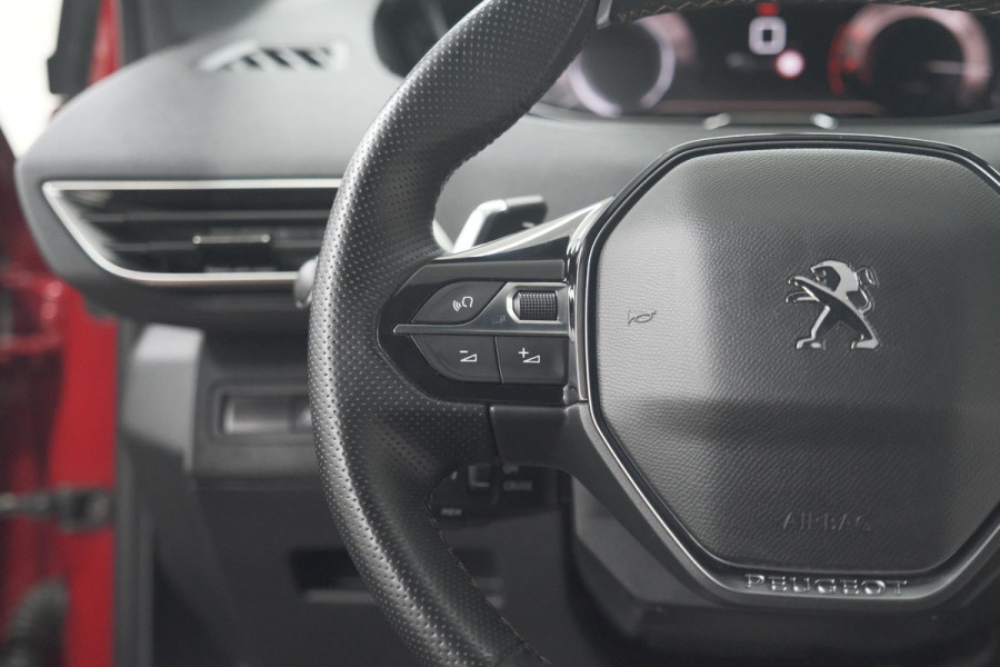 Peugeot 5008 PureTech 130 EAT8 GT Black Pack | Elektrische Kofferklep | Camera | Adaptieve Cruise Control | Dodehoekdetectie