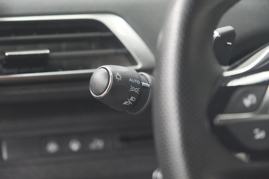 Peugeot 5008 PureTech 130 EAT8 GT Black Pack | Elektrische Kofferklep | Camera | Adaptieve Cruise Control | Dodehoekdetectie