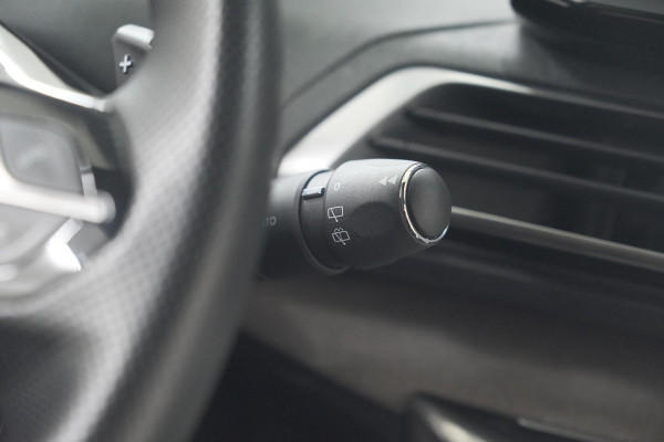 Peugeot 5008 PureTech 130 EAT8 GT Black Pack | Elektrische Kofferklep | Camera | Adaptieve Cruise Control | Dodehoekdetectie