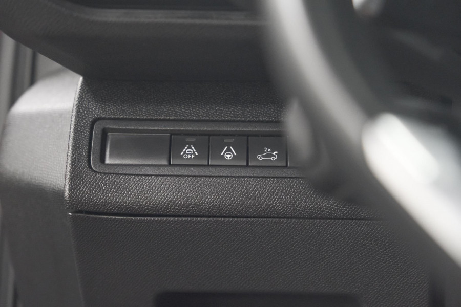 Peugeot 5008 PureTech 130 EAT8 GT Black Pack | Elektrische Kofferklep | Camera | Adaptieve Cruise Control | Dodehoekdetectie