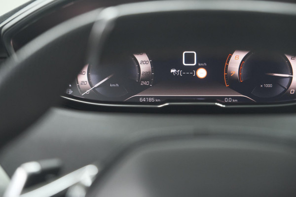 Peugeot 5008 PureTech 130 EAT8 GT Black Pack | Elektrische Kofferklep | Camera | Adaptieve Cruise Control | Dodehoekdetectie