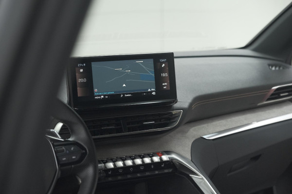 Peugeot 5008 PureTech 130 EAT8 GT Black Pack | Elektrische Kofferklep | Camera | Adaptieve Cruise Control | Dodehoekdetectie