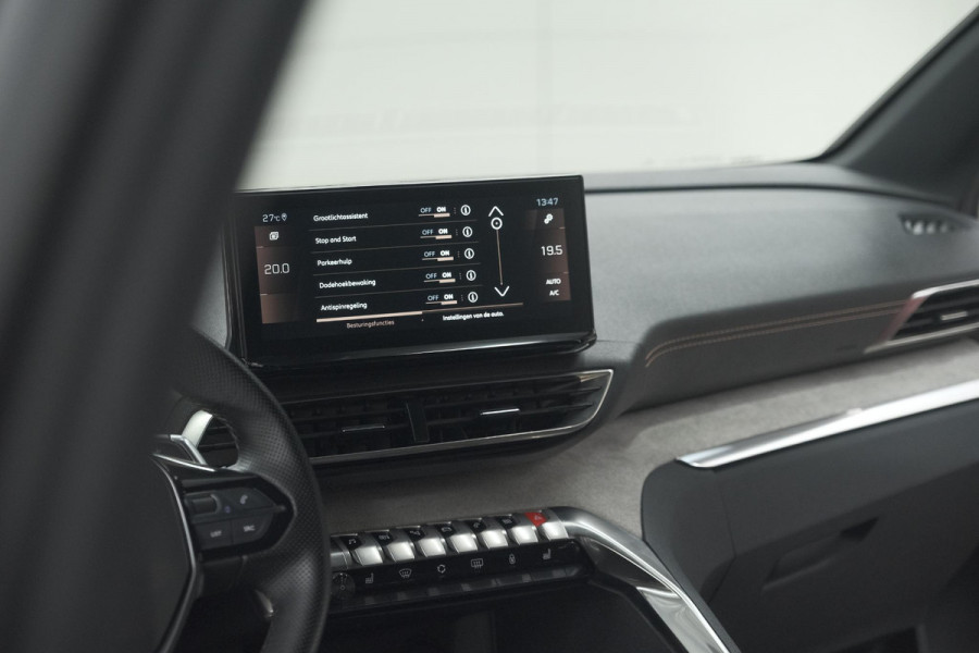 Peugeot 5008 PureTech 130 EAT8 GT Black Pack | Elektrische Kofferklep | Camera | Adaptieve Cruise Control | Dodehoekdetectie