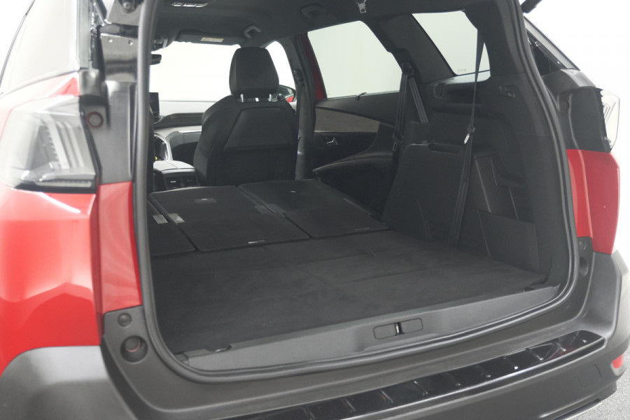 Peugeot 5008 PureTech 130 EAT8 GT Black Pack | Elektrische Kofferklep | Camera | Adaptieve Cruise Control | Dodehoekdetectie