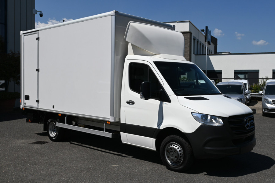 Mercedes-Benz Sprinter 514/516 CDI Bakwagen met klep Nieuwe meubelbak met Dhollandia laadklep