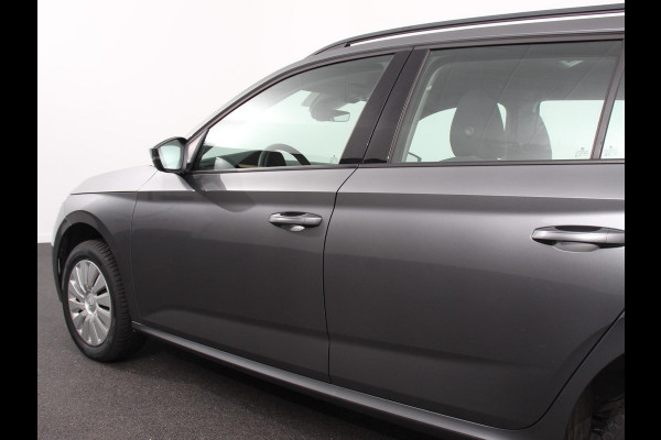 Škoda Kamiq 1.0 TSI Automaat Ambition Navigatie Apple Carplay / Android Auto Adaptive Cruise Control Lane Assist Parkeersensoren Achter DAB