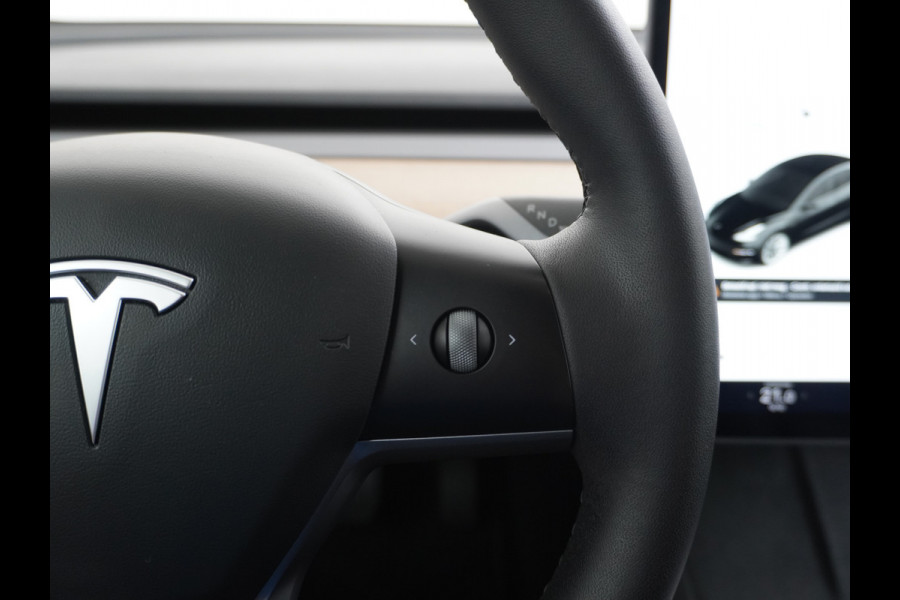 Tesla Model 3 Long Range 498 PK 82kwh 4,4sec 0-100 19" WarmtePomp Stuurverwarmd Elektr.A-klep FSD-Full Self Driving Computer-3 Premium Audio 4 Stoel en achterbank verwarming Electr.Stoelen+Memory+Easy-Entry WiFi Origineel Nederlandse auto Grootste accu Tot 16,5kwh thuis laden. Accu/Motor Garantie tot 25-03-2029 max 192.000km