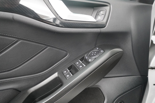 Ford Focus BWJ 2021 | 1.0T 124 PK ST LINE | NWE APK | CLIMA | FULL LED | NAVI | CAMERA A |  STOELVERW | VOORRUITVER | CARPLAY |