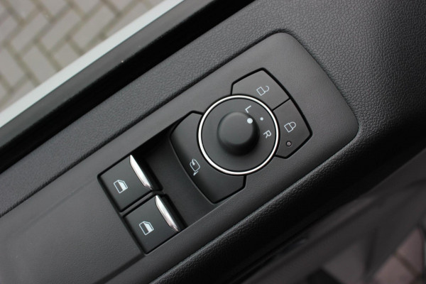 Ford Transit Custom 300 2.0 TDCI L2H1 Limited 170PK JB- EDITION / DRIVER ASSISTANCE PACK / 2X SCHUIFDEUR / CAMERA / ADAP.CRUISE