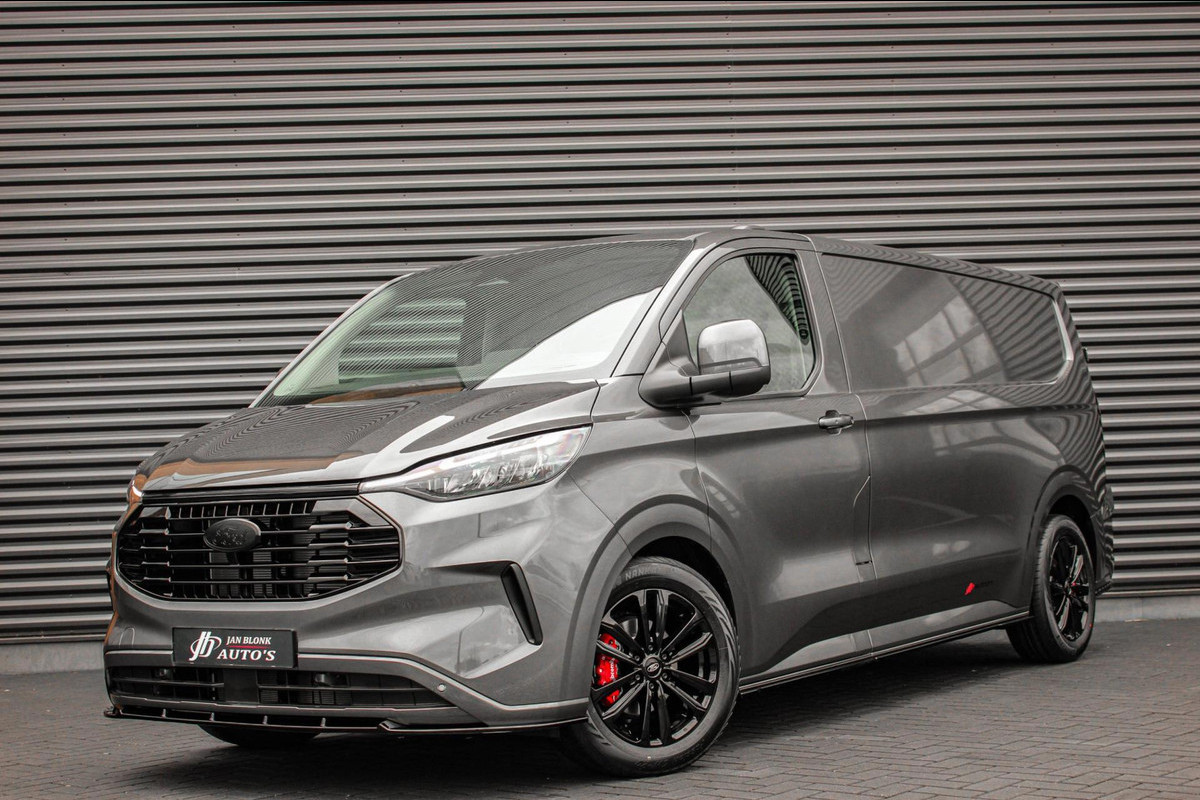 Ford Transit Custom 300 2.0 TDCI L2H1 Limited 136PK JB-EDITION / FULL BLACK / APPLE CARPLAY / 3-ZITS / MY2024 / DIRECT RIJDEN / Ford Transit Custom 300 2.0 TDCI L2H1 Limited 136PK JB-EDITION / FULL BLACK / APPLE CARPLAY / 3-ZITS / MY2024 / DIRECT RIJDEN /