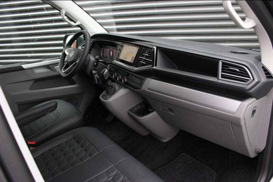Volkswagen Transporter 2.0 TDI L2H1 150PK BULLI DSG / ACTIVE DISPLAY / PDC / VERLAGINGSVEREN / PDC / NIEUW DIRECT RIJDEN / FULL
