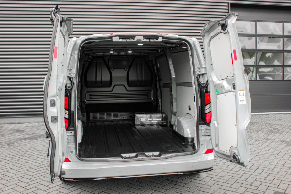 Ford Transit Custom 300 2.0 TDCI L2H1 Limited 170PK JB- EDITION / DRIVER ASSISTANCE PACK / 3- ZITS / MY2024 / CAMERA / ADAP.CRUISE