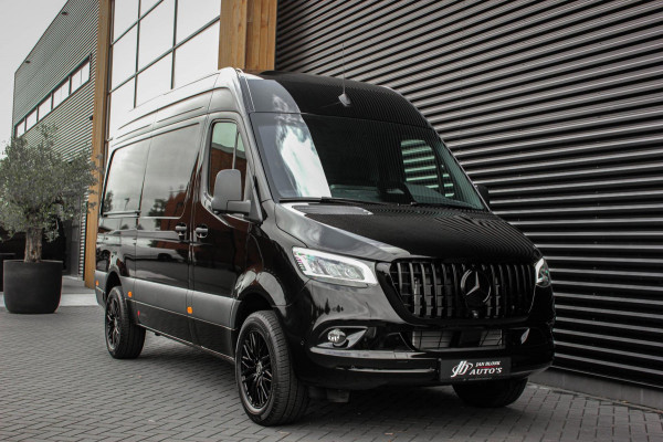 Mercedes-Benz Sprinter 319CDI L2H2 RWD 190PK FULL BLACK JB- EDITION / 3500KG / NEW / DIRECT RIJDEN / NAVIGATIE / PDC / FULL / LED